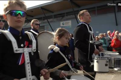 Arne  skal holde 17.mai tale på tysk foran masse turister