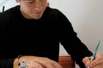 Fyllepenn og skrivemaskin? For studentene er dette uforståelig teknologi