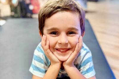 Theo (5) ble glemt i bilen og døde: Nå er foreldrene siktet
