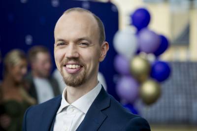 Sov på en tribune: – Den lykkeligste dagen i mitt liv