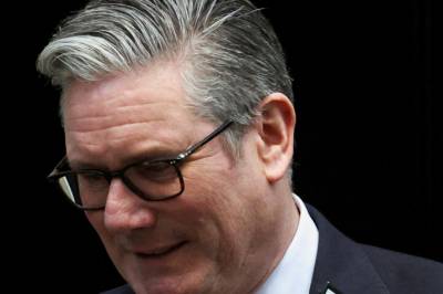 - Beklager at så mange folk med makt sviktet dere