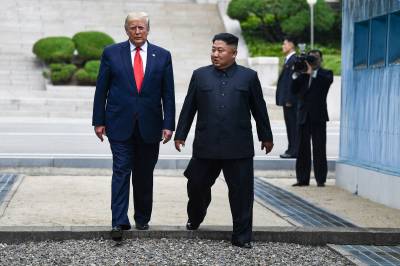 The Wall Street Journal: Vil møte Kim Jong-un i høst