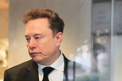 Nå barker Elon Musk og Sam Altman sammen i retten