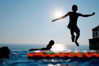 Meteorologen med gladnyhet: Sommervarmen er tilbake