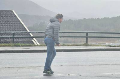 Vinden direkte: Vanskelig å stå oppreist