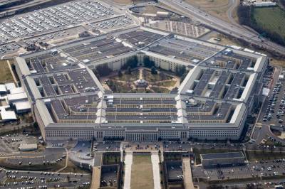 Hva kalles en polygon med fem sider?