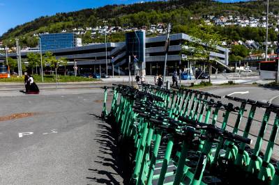 Undersøker dataangrep: –  Vær aktsomme hvis noen ringer