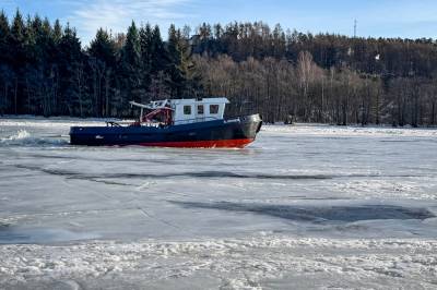 Skadet vannledning i Mandalselva