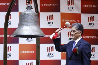 Knuser verdensindeksen: Årets beste aksje