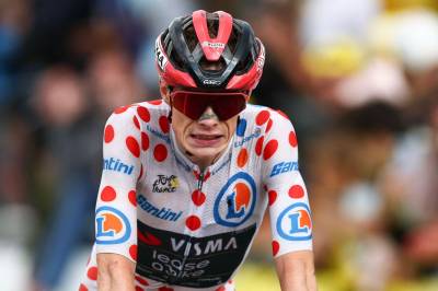 Vingegaard bryter Tour de France etter stygg velt