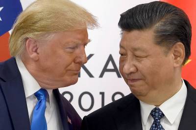 USA hevder å ha åpnet Hormuzstredet etter kritikk fra Kina: – Jeg gjør det for dem