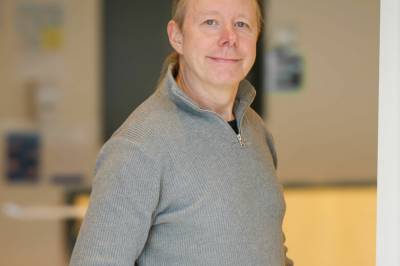 Søvnforsker klar i talen: – Ikke noen gevinst