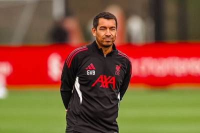 Kun tre dager etter sparken hos Liverpool – Giovanni van Bronckhorst klar for å lede Feyenoord