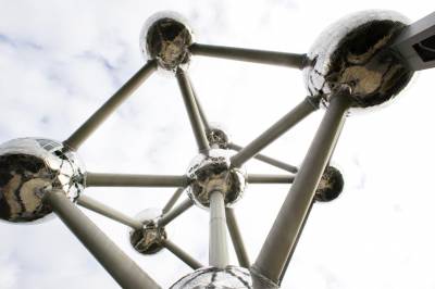 I hvilken by kan man se denne skulpturen?