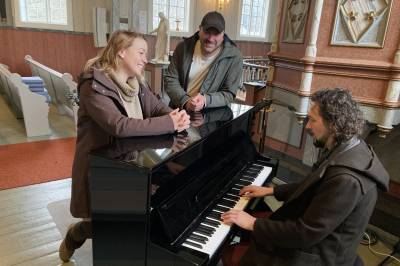 Maritas magi: Kirkelydens gode lynne