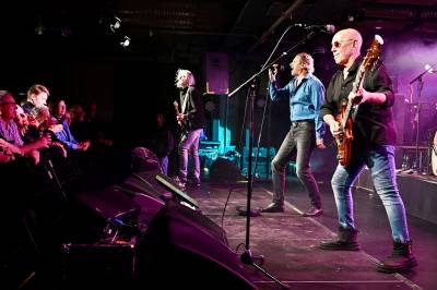 – Var dette siste gang på en bergensk scene? Med disse vet en aldri.