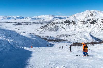 Mann døde i skiulykke i Hemsedal