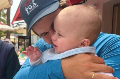Magnus Carlsen om papparollen:  – Det smelter meg hver gang