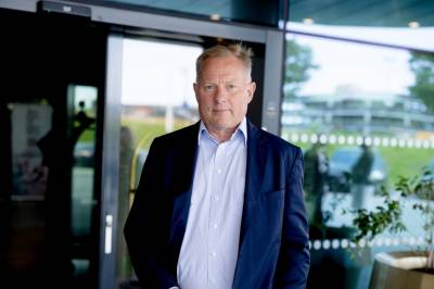 Gikk som styreleder i Norwegian på kort varsel - nå selger han aksjer med begge hender