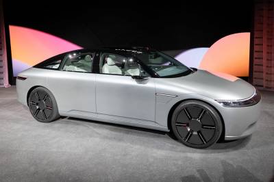 Ta med deg håndkontrolleren i bilen