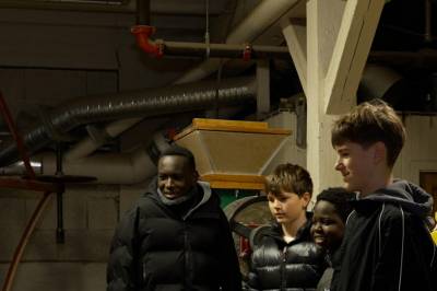 Fekk lære om Noregs siste bygdemølle