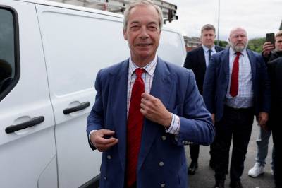Reform UK-leder Nigel Farage går av som parlamentariker og vil stille som kandidat i et nyvalg