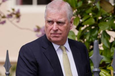 - Han har informasjon