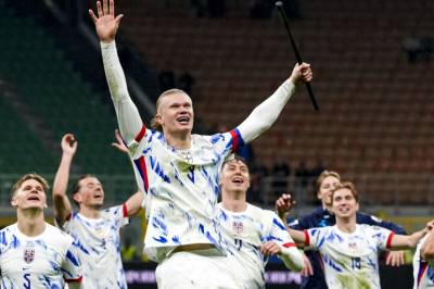 Norge skal til fotball-VM, men må de fly business?