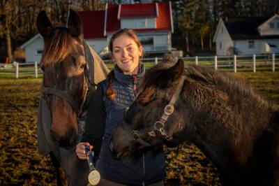Jeanette kobler ut etter drømmeår hos pappa: – Hun har aldri slurvet med noe