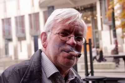 Sigarformann og Frp-donor frykter det verste: – Jeg har nesten gitt opp