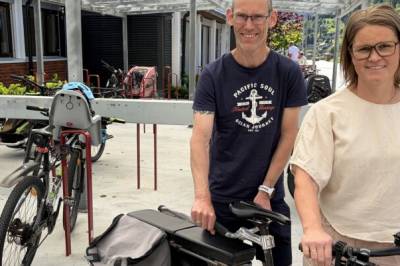 Sterke kjensler kring el-sykling:«Gamle idiota med kondomdress so trur dei e me i tour de france. Trafikkfarlige tullinga so trur dei eige vegen. NEI TAKK.»