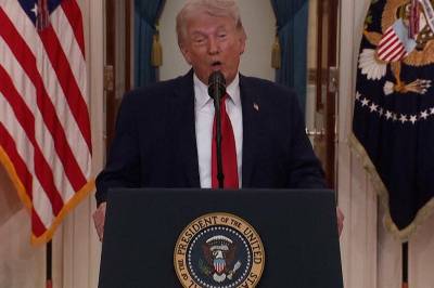 Oljepris opp, børsene ned og reaksjon fra Kina etter Trumps tale i natt: – Tilbake til steinalderen