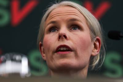 SV krever hjelpepakke for smelteverkene