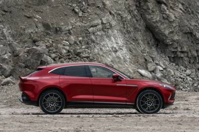 Tapte over 800.000 per bil