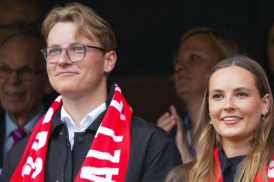 - Kronprinsessen er glad