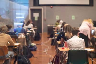 Å annullere vitnemål vil svekke tilliten til skolen
