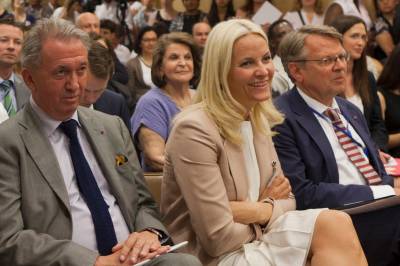 Han forsøkte å stanse Norges pengestrøm til Rød-Larsens tankesmie