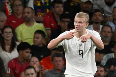Steile fronter mellom Erling Braut Haaland og Norwegian