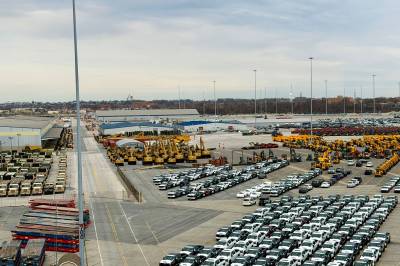 Denne havnen illustrerer tre av Trumps store problemsaker