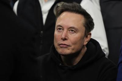 SpaceX vil hente 75 milliarder dollar