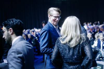 Konsulent-topp Arne Mjøs avblåser AI-spådommer: – En ekstrem hype