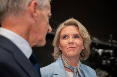 Melkøya-feiden: Listhaug står imot press