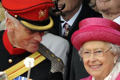 Grove anklager mot dronningen