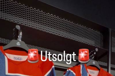Lang kø i sentrum: Solgte ut hundrevis av drakter på minutter