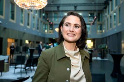 Feilen vi gjorde med skjerm i skolen, gjentar nå Kari Nessa Nordtun med kunstig intelligens