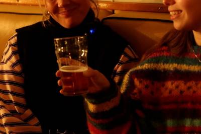 D2 spurte folk på byen: Hvorfor er vennen din singel?