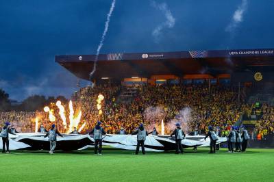 Glimt-glipp før kampstart