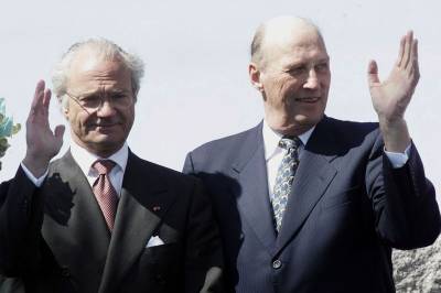 Den svenske kongen erklærer hoffsorg i Sverige