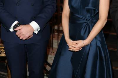 Kjendisene strømmer til