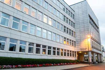 Forsvarere reagerer på påstand om fengsel for to 16-åringer tiltalt for voldtekt